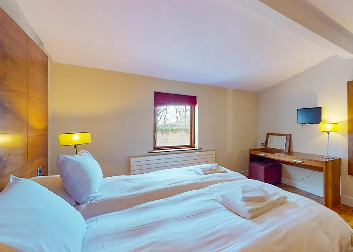 No 3 2 Bed By Trident Homes * 卡斯尔马特